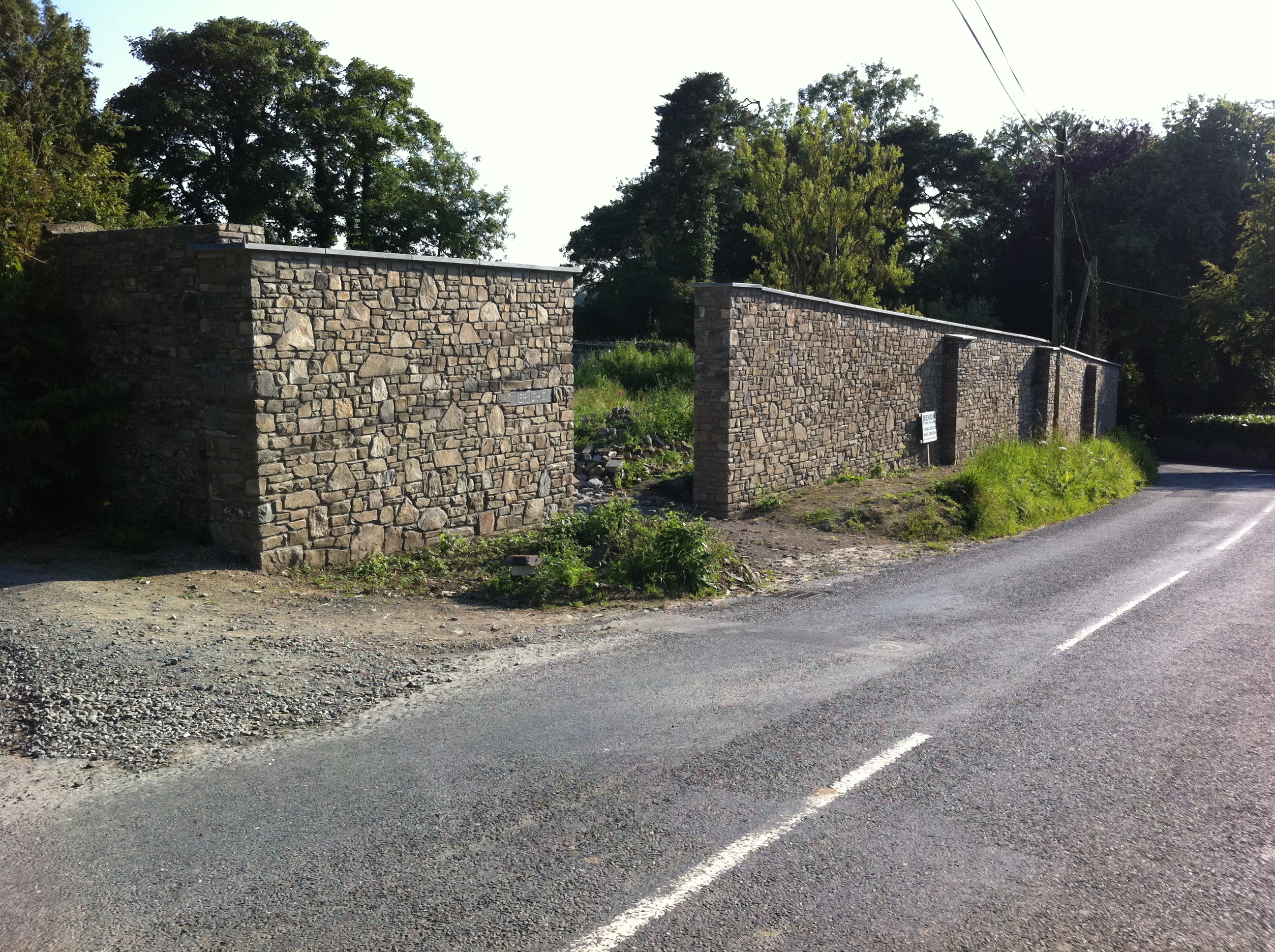 Double breasted Stone Wall.